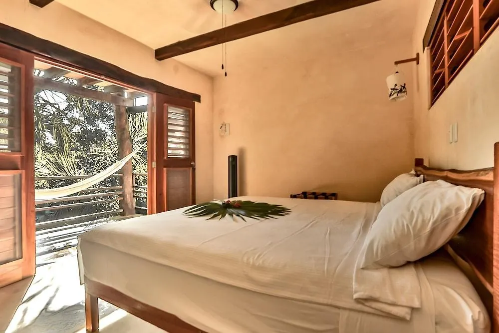 Hotel Buenavista Bacalar Jungle Experience 3*, Buenavista (Quintana Roo) Мексика